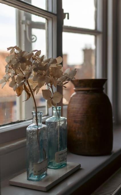 Sarah'S - A Townhouse Apartment In Georgian Holt Holt  Dış mekan fotoğraf